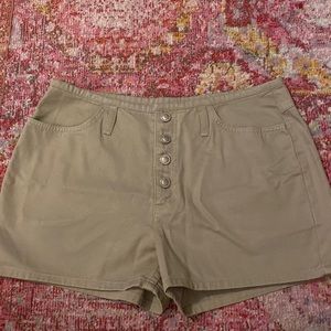 NO EXCUSES DENIM SHORTS tan/khaki size 11/12
